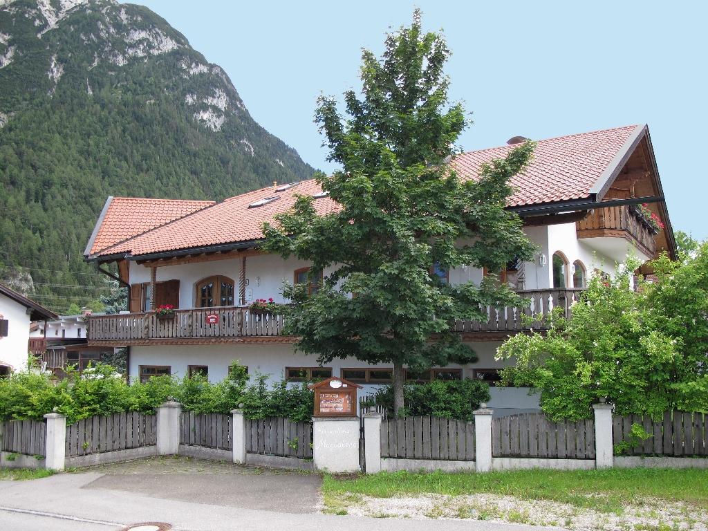 Ferienhaus Magdalena Mittenwald Exteriör bild